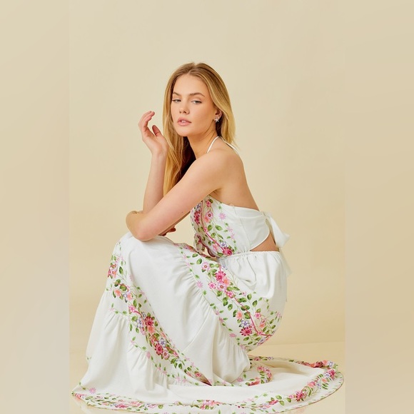 *24 HOUR SALE* Cartagena Floral Print Maxi Dress - Picture 4 of 9